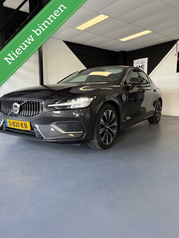 Volvo S60 2.0 Recharge T6 AWD Plus Bright Volvo S60 2.0 Recharge T6 AWD Plus Bright